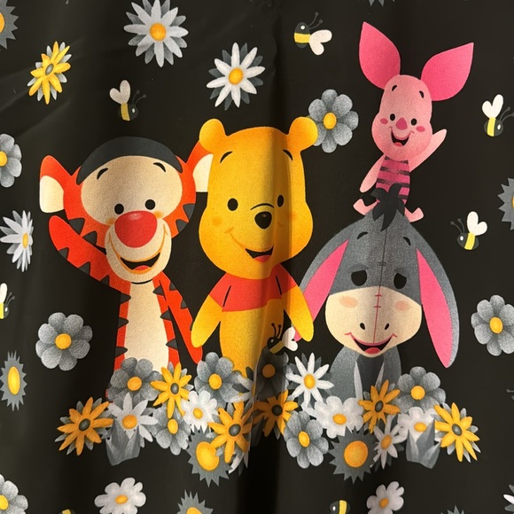 Disney Winne the Pooh scrub top - Picture 3 of 3